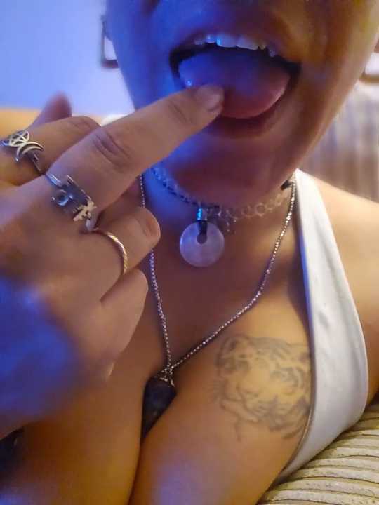 Delish_Lilith cam recording
