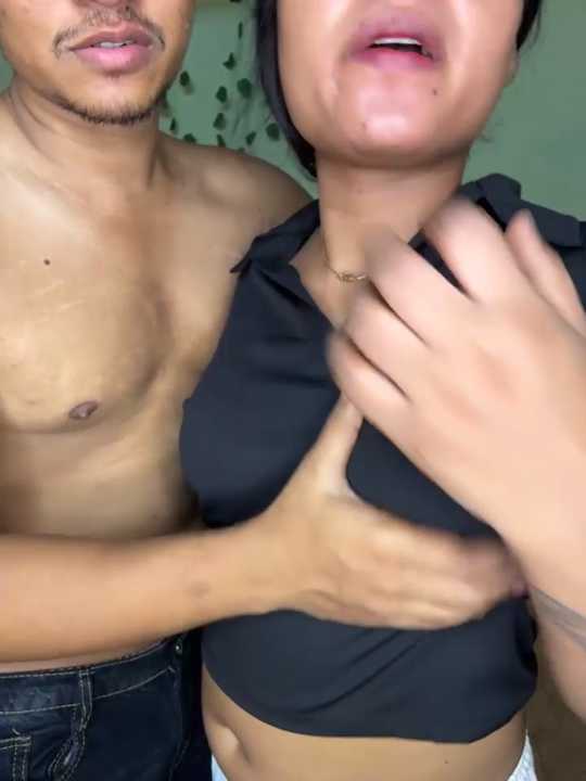 Desi_coupleShow