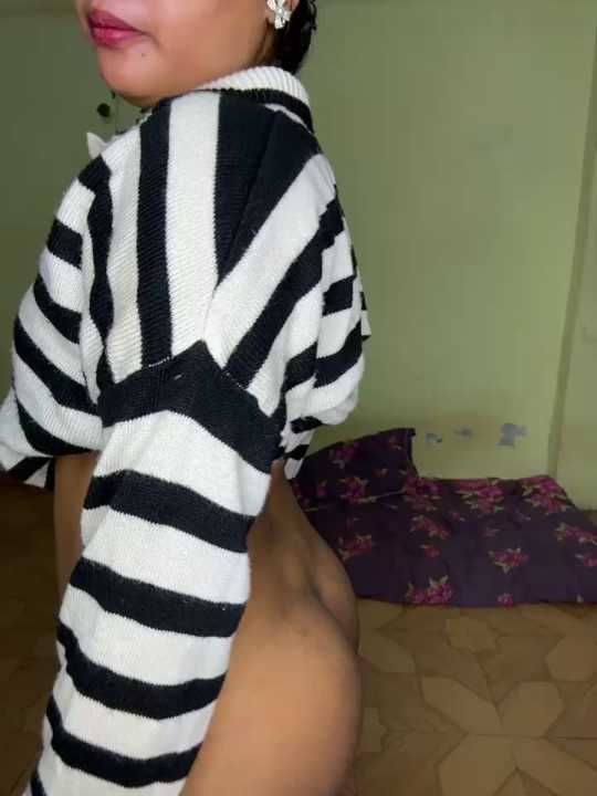 Desi_coupleShow cam recording