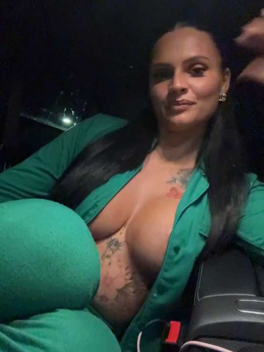 Destinylovex Stripchat recording – Oct 27, 2026