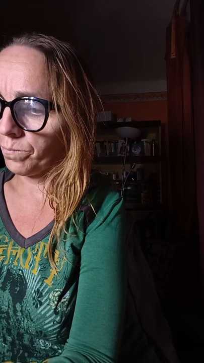 Dettybitch40 cam recording
