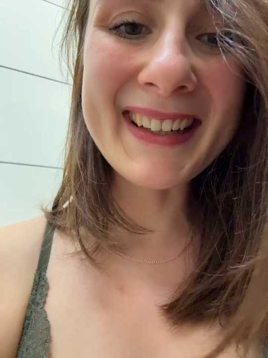 Dina_Tease cam recording