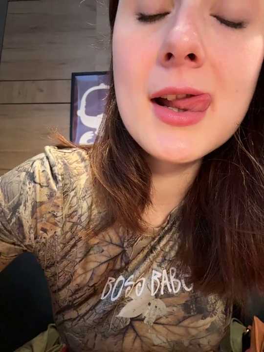 Dina_Tease cam recording