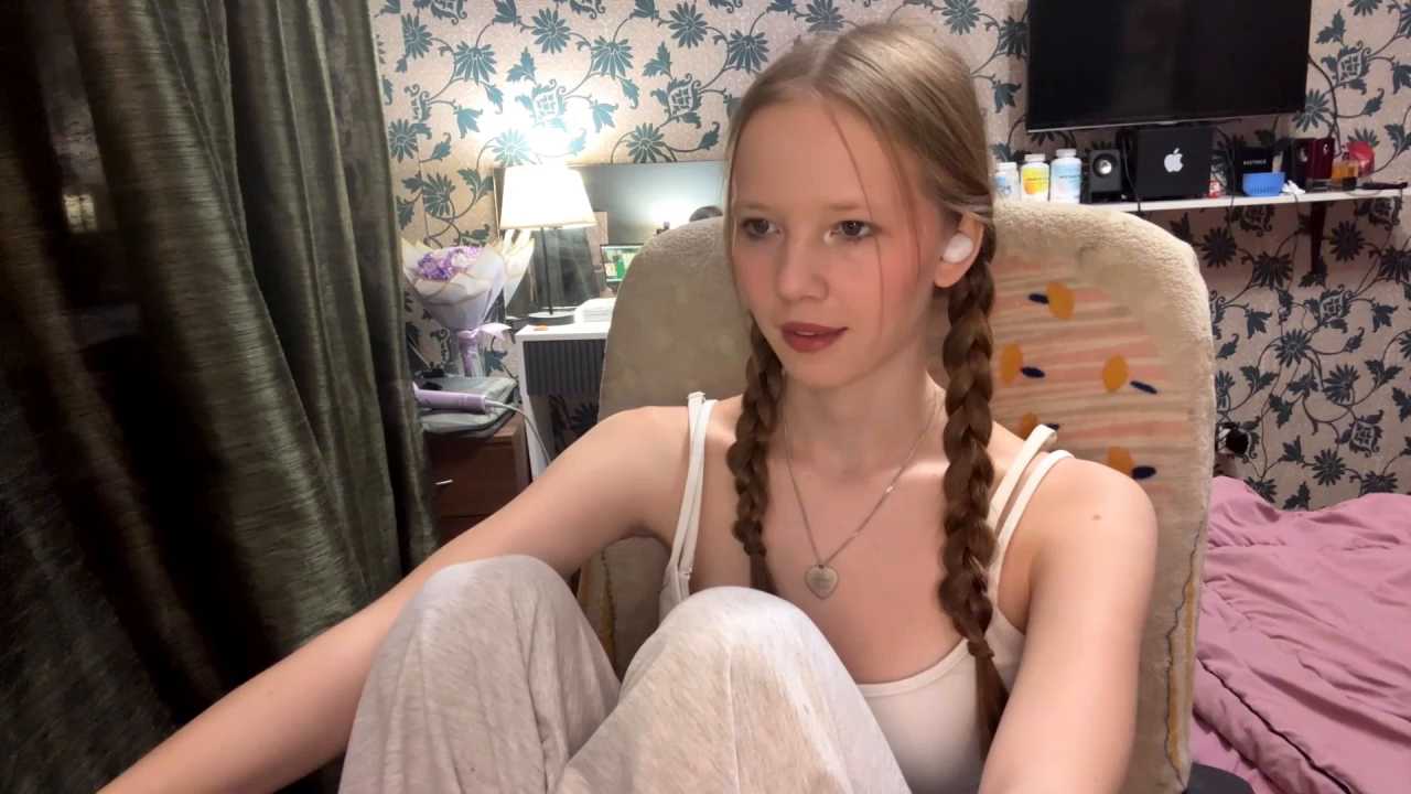 DionnaStrech cam recording