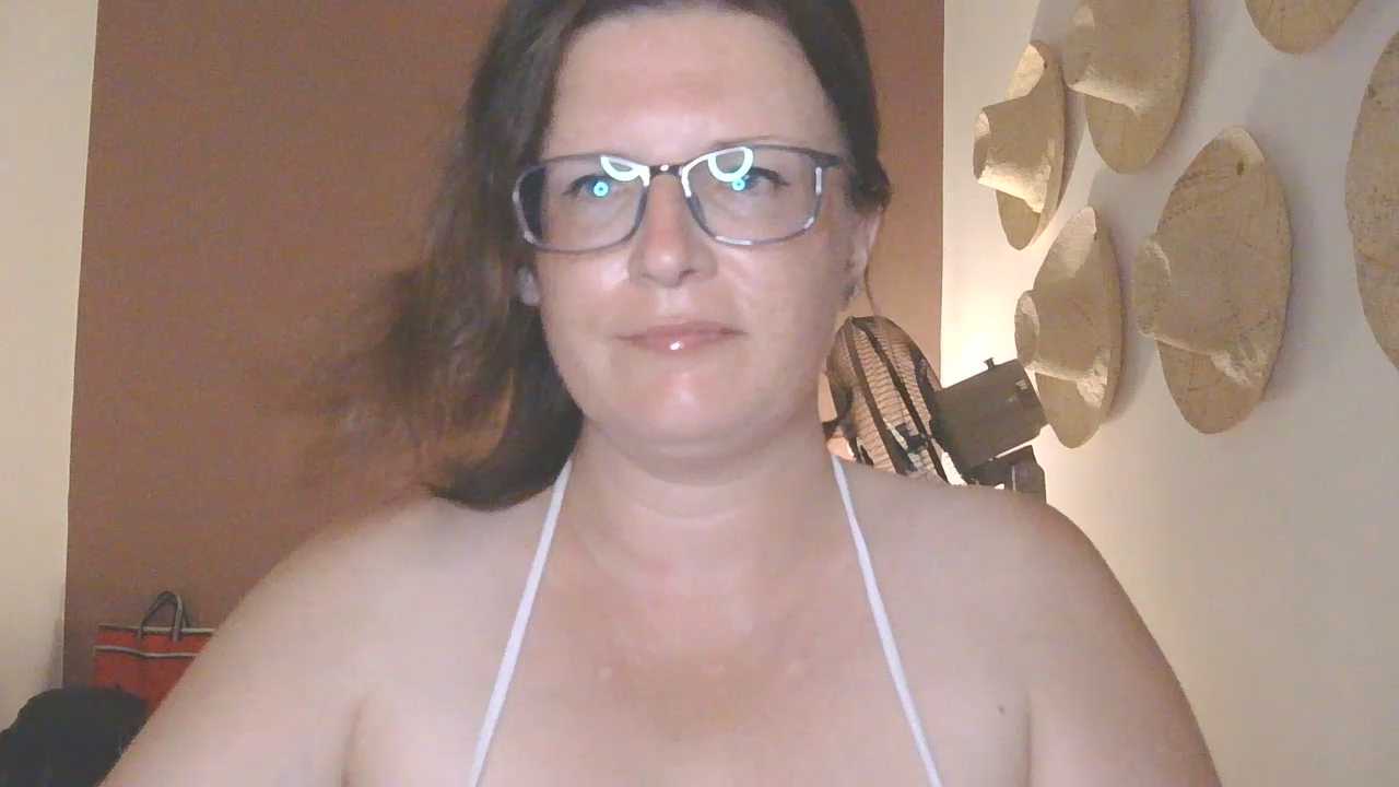 Domina_Tasselina_Goddess