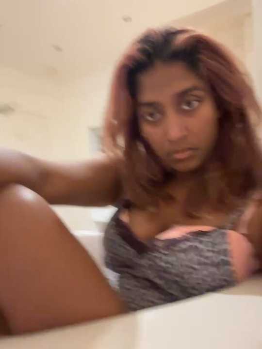 DonnaShy Stripchat recording – Oct 25, 2026
