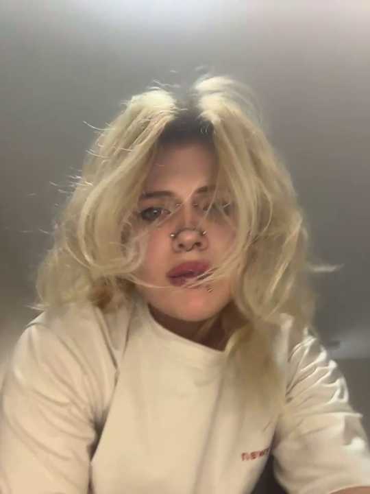 DriveCiri_ Stripchat recording – Oct 23, 2026