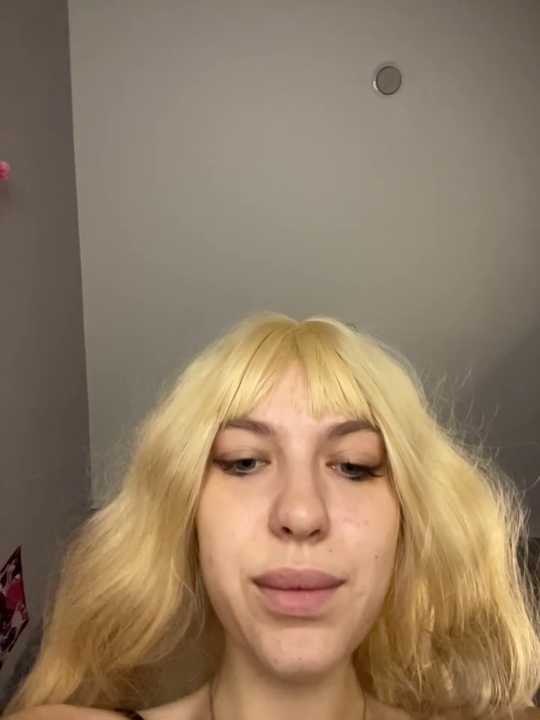 EasyPease Stripchat recording – Oct 25, 2026