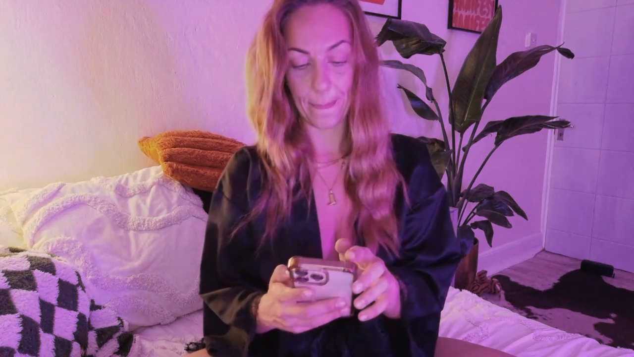 Edenfox- cam recording