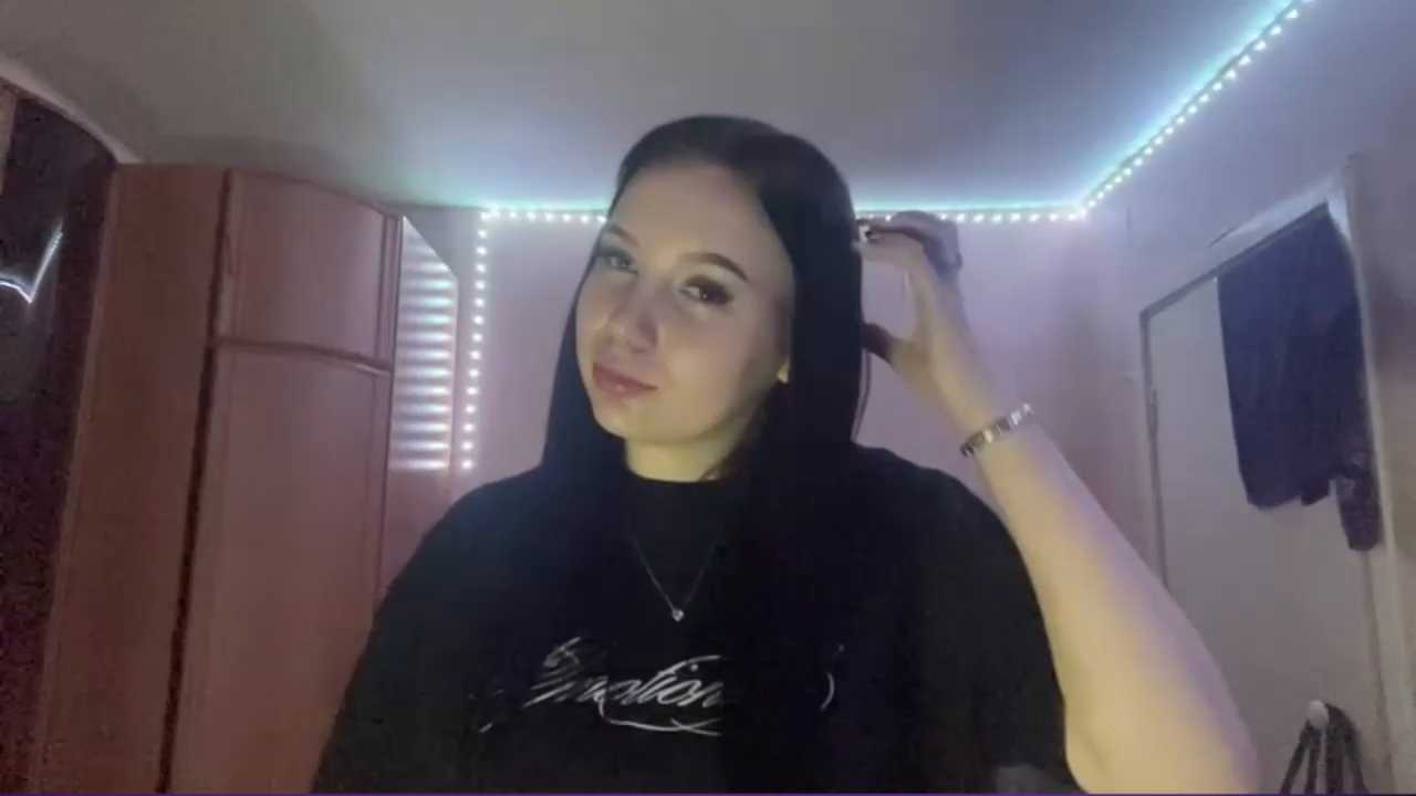 EileenKowalske Stripchat recording – Oct 24, 2026