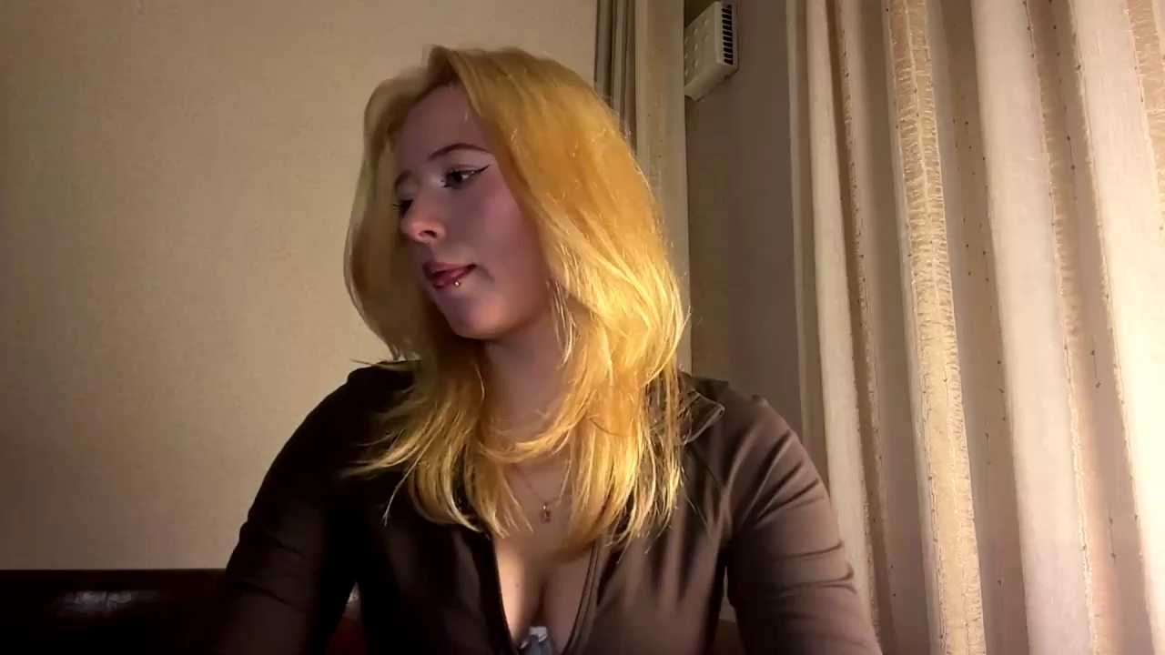 ElanorGahan cam recording