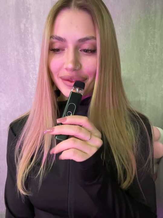 Elizabeth_Tay Stripchat recording – Oct 21, 2026