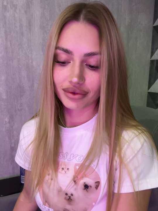 Elizabeth_Tay