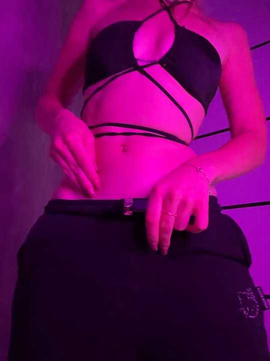 Elizabeth_Tay