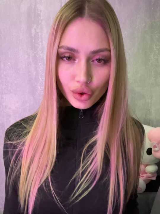 Elizabeth_Tay Stripchat recording – Oct 24, 2026
