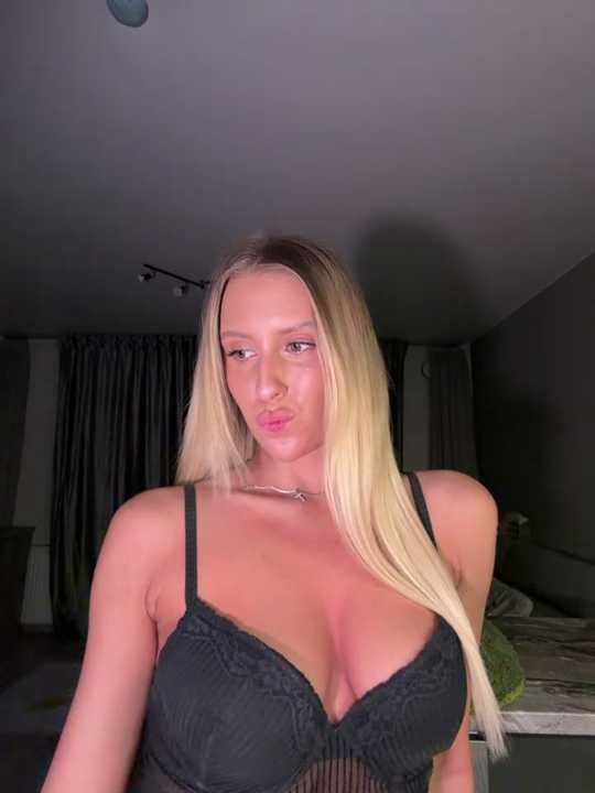 Elizebeth_Parker Stripchat recording – Oct 24, 2026