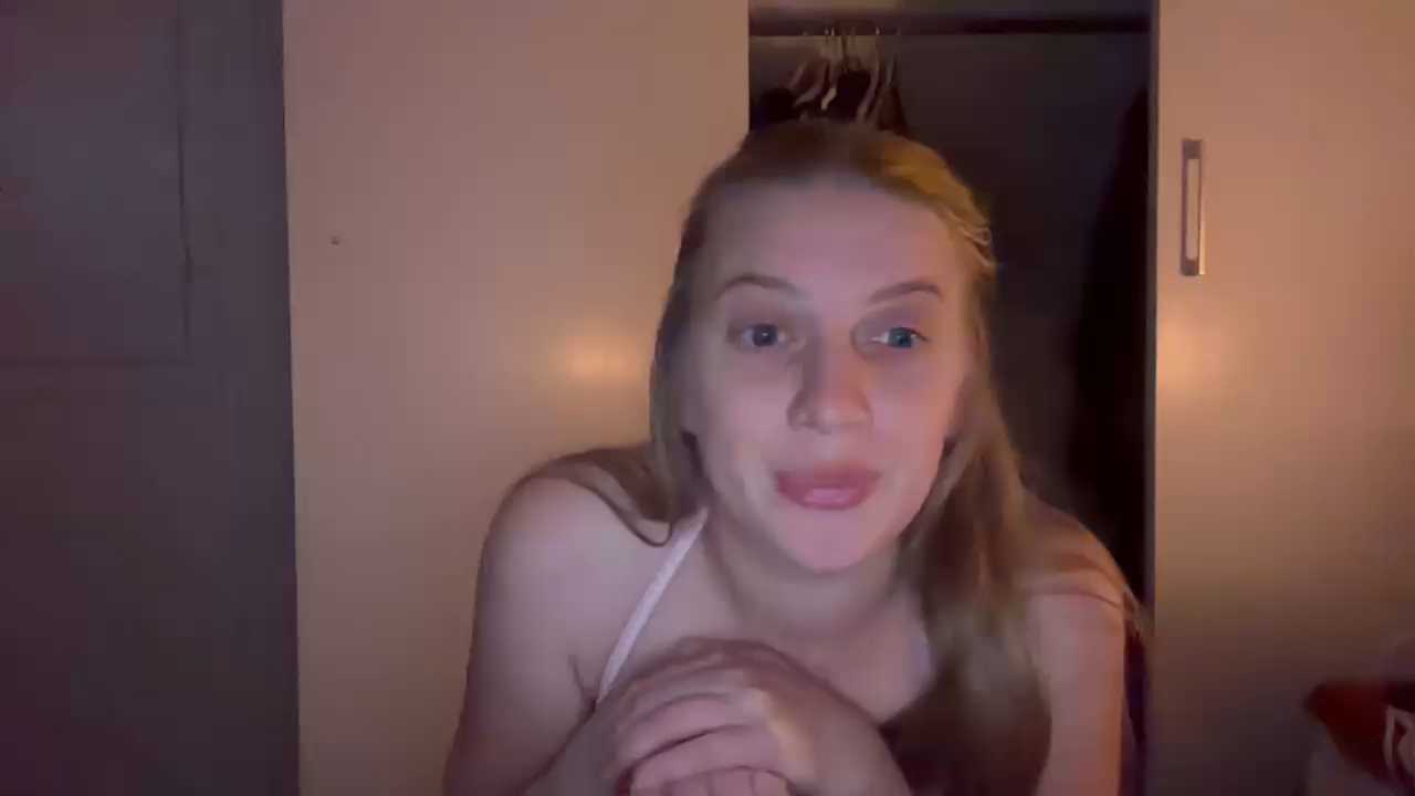 Ella-82