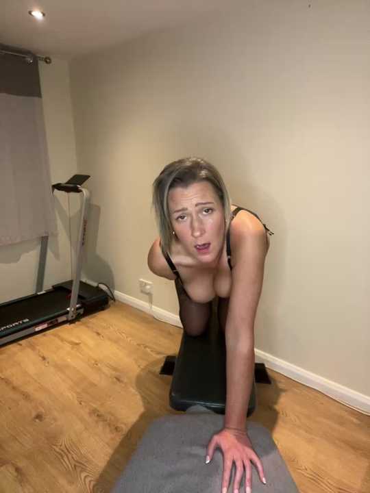 Ella37_XOX Stripchat recording – Oct 24, 2026