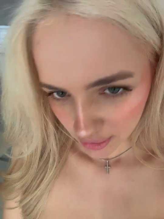 EllaBaby18 cam recording