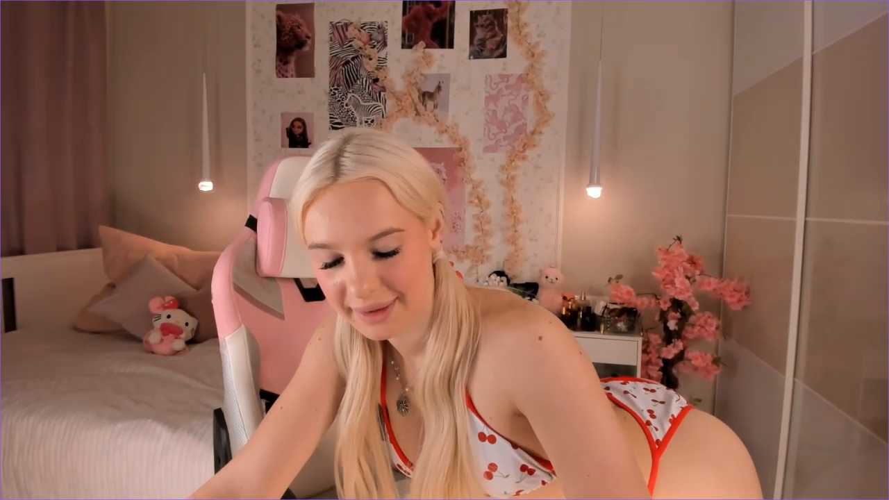 Ella_Lane Stripchat recording – Oct 22, 2026
