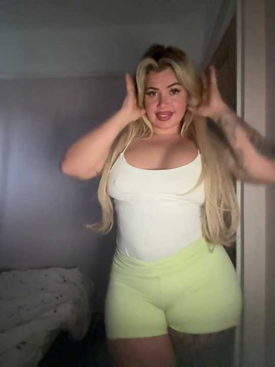 Ellemonroe Stripchat recording – Oct 23, 2026