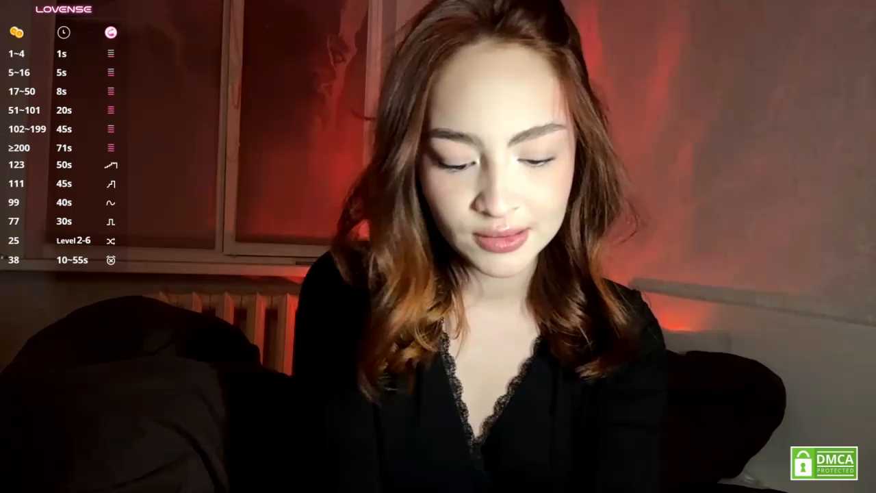 Ellymolly Stripchat recording – Oct 21, 2026