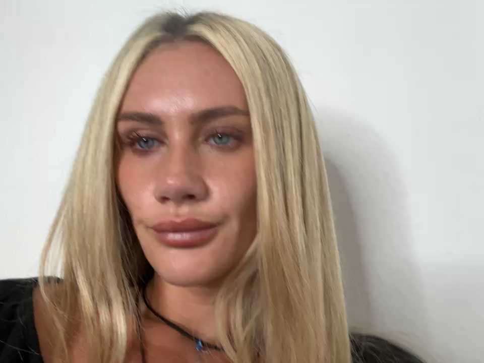 Elsa_24