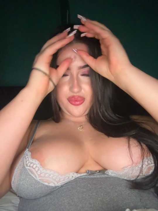 EmiliaLaurent cam recording