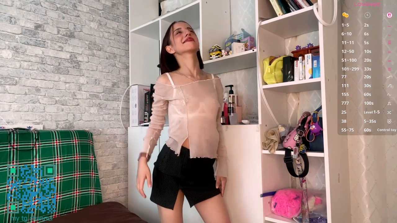 EmilyBlushy