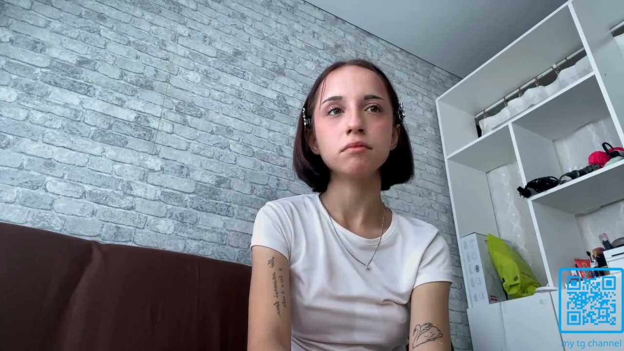 EmilyBlushy