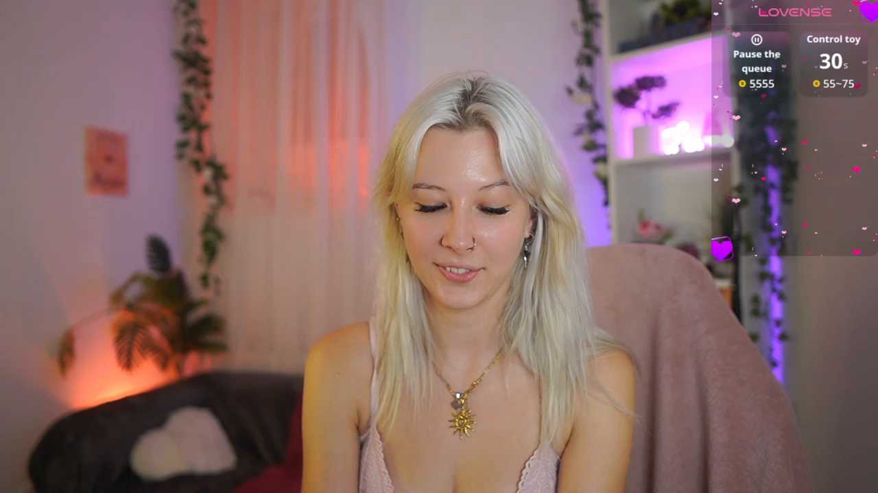 EmilySwann_ cam recording
