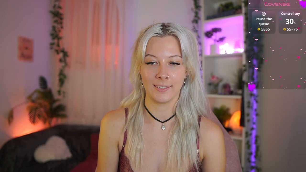 EmilySwann_ cam recording