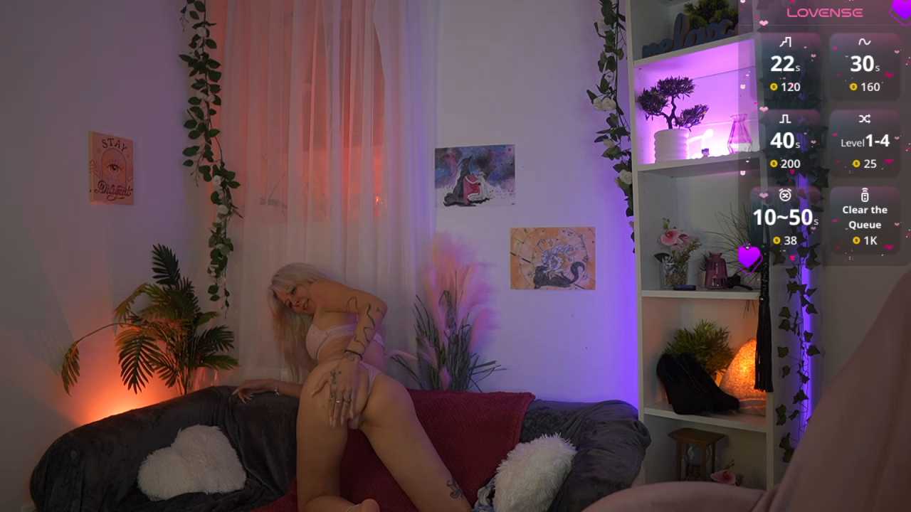 EmilySwann_ cam recording