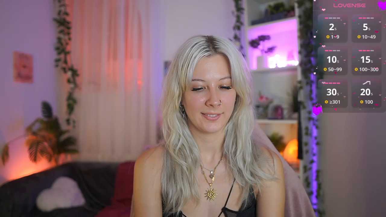 EmilySwann_ cam recording