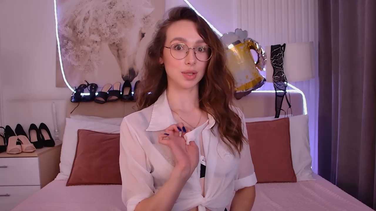 Emily_Simon cam recording