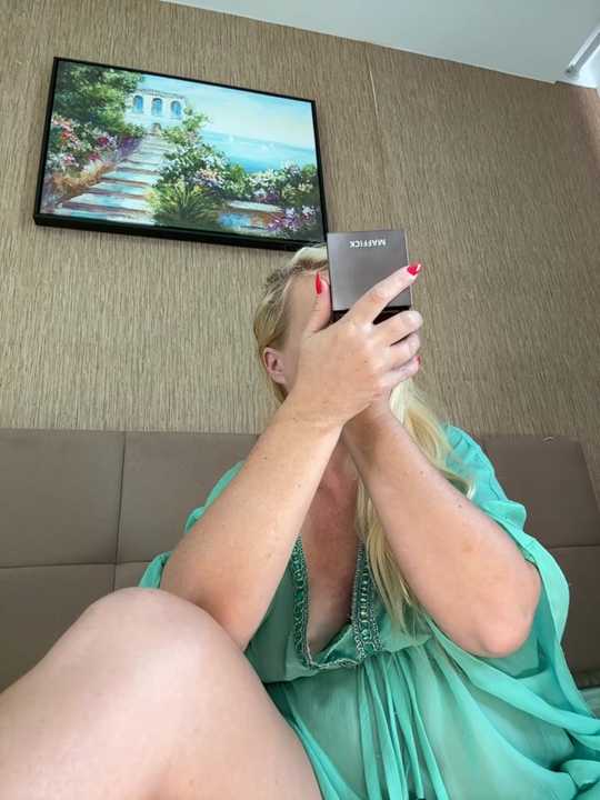 EmmaInLove23