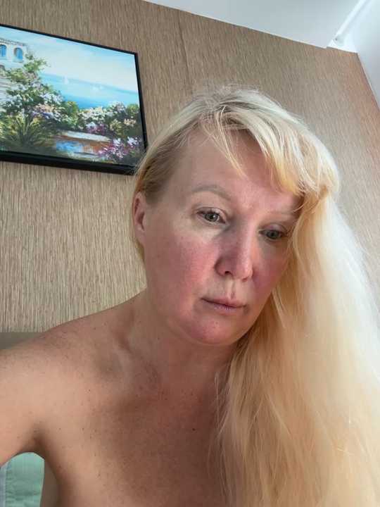 EmmaInLove23 Stripchat recording – Oct 11, 2026