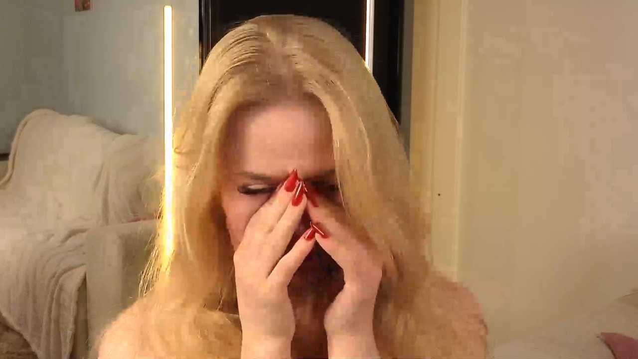 Emma_Frosty cam recording