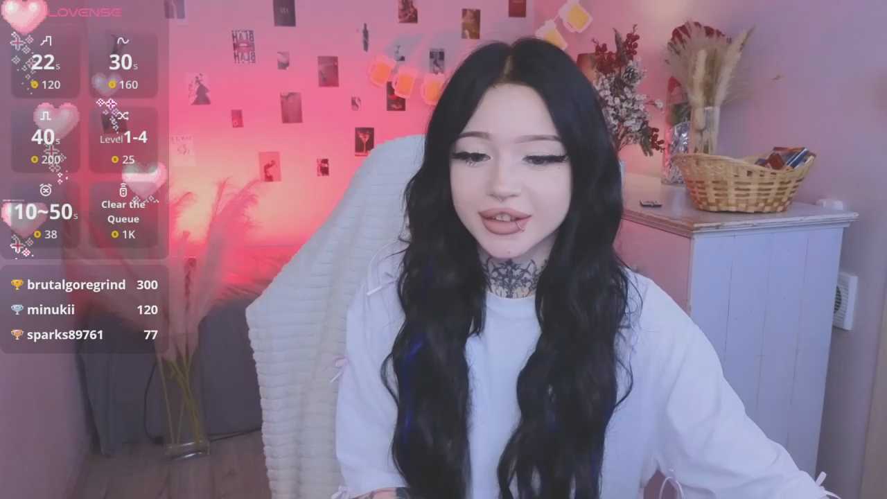 Emma_Kirks