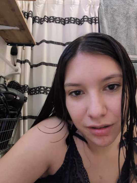 Emma_Pink_OF cam recording