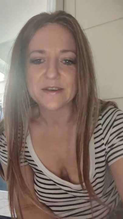 Emmas-Little-SecretXX cam recording