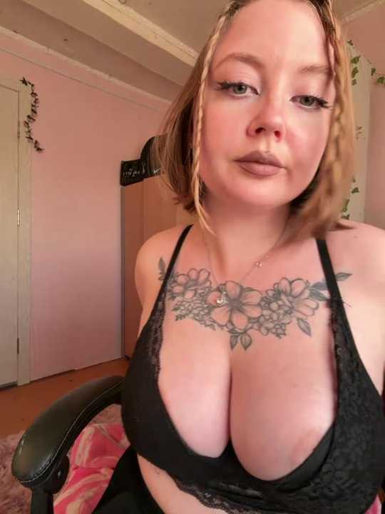 EmmySuiyugh cam recording