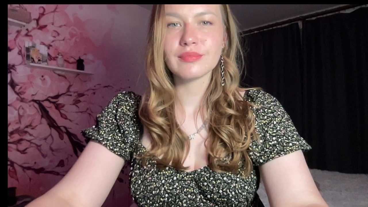 Enchanted_Silk cam recording