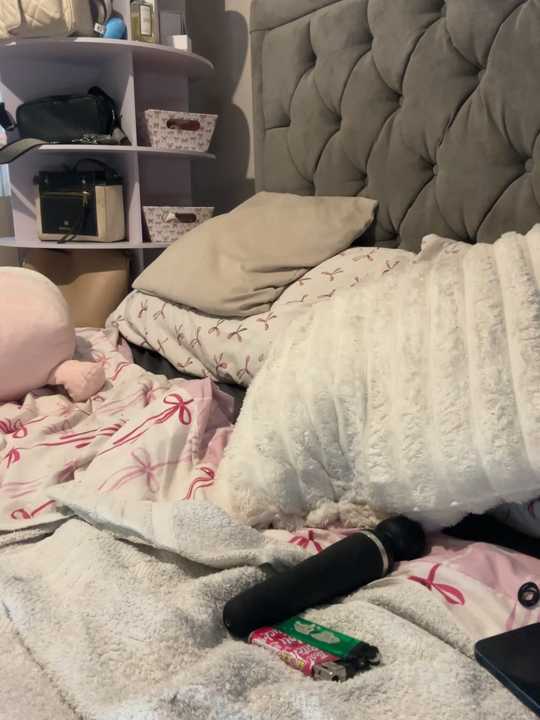 Englishhornybecca30