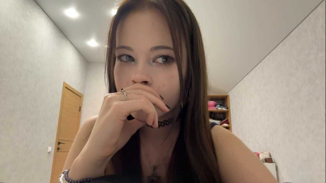 ErlindaHoruath Stripchat recording – Oct 14, 2026