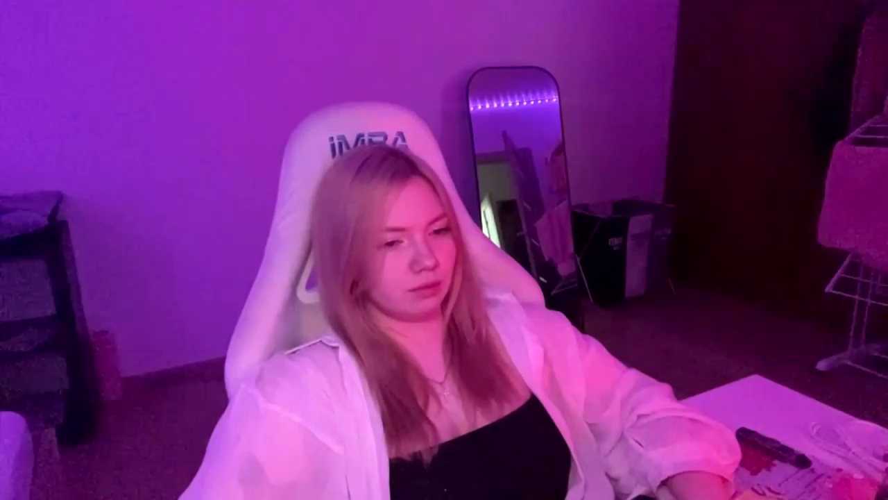 EvaLamberty cam recording