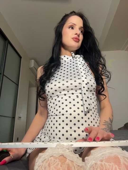 Evaryn Stripchat recording – Oct 19, 2026