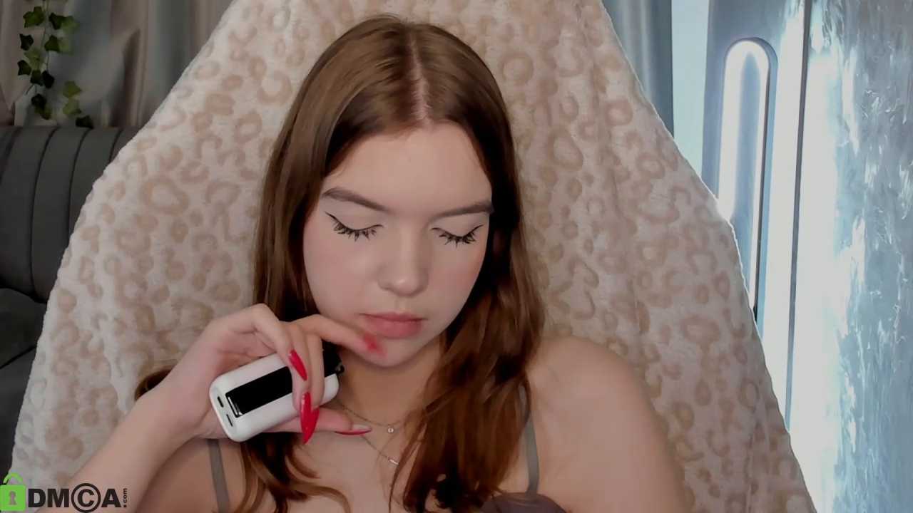 Eveline_Qi cam recording