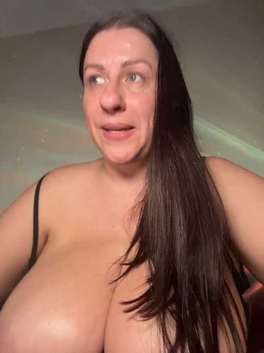 Evelinia cam recording