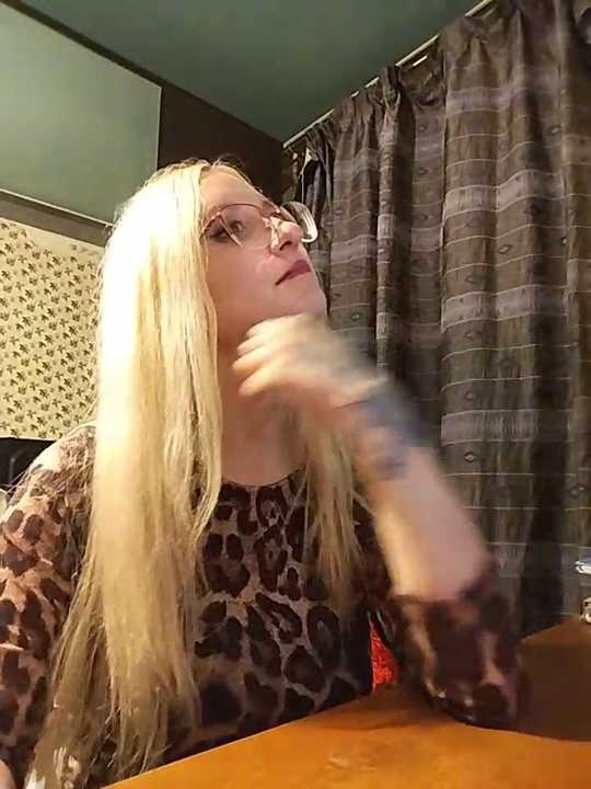 Evelyn_Harris